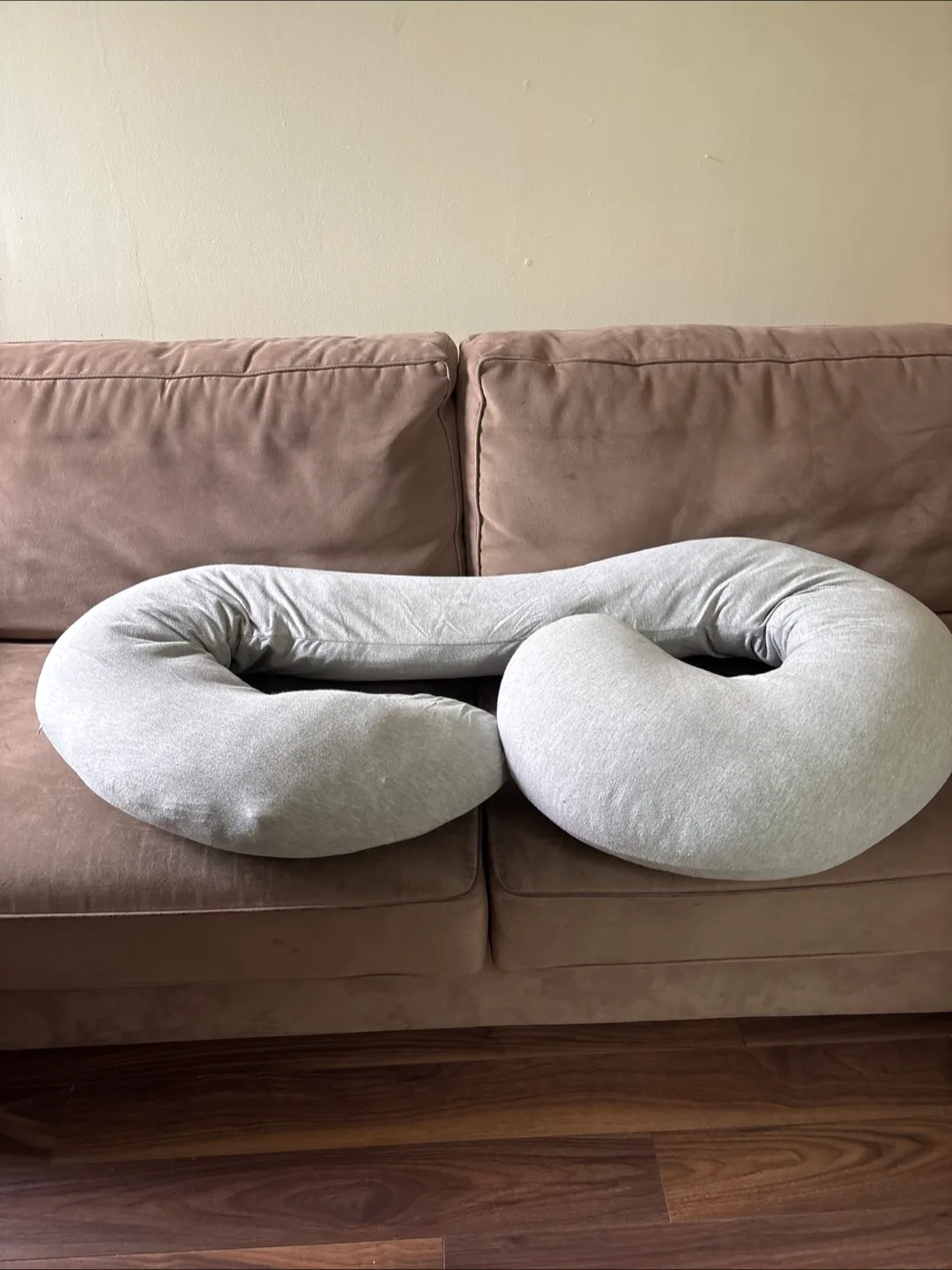 Pharmadoc Pregnancy Pillow - Grey thumbnail