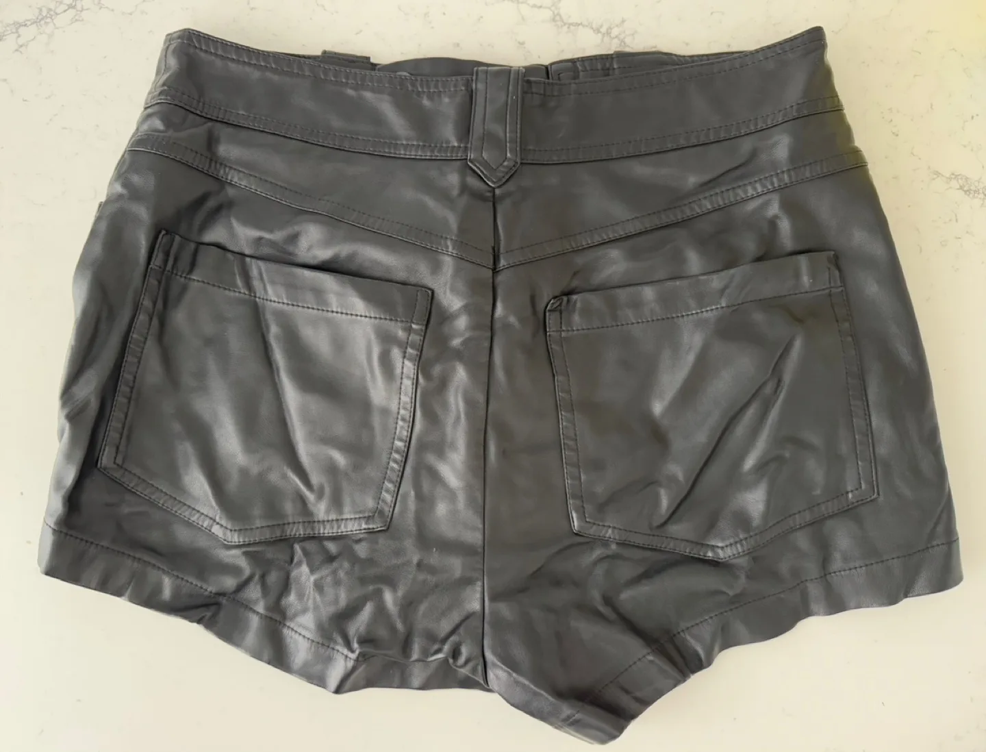 LIKE NEW Forever 21 Lace-up faux leather black shorts (xs-l) 🏒 image indicator(2)
