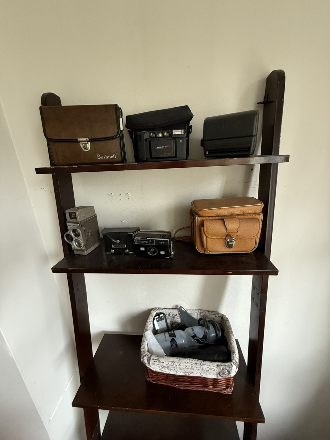Dark Brown Wooden decorative shelf - photo 5