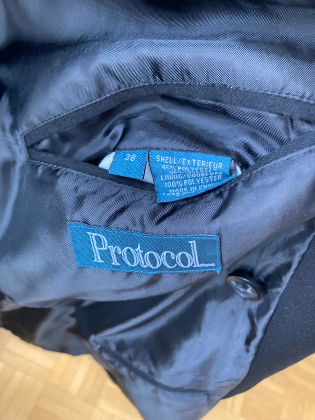 Men's Protocol Black Double Breasted Suit Size 38 image indicator(3)