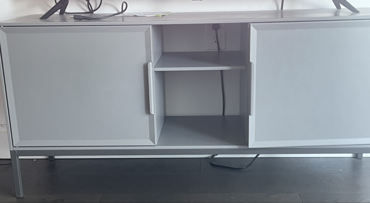 TV bench