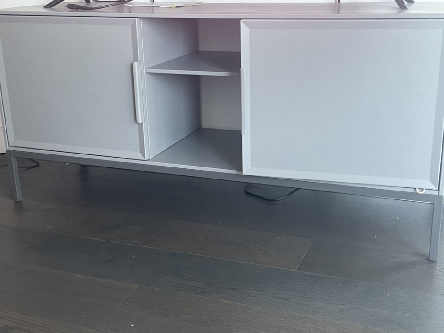TV bench - photo 2