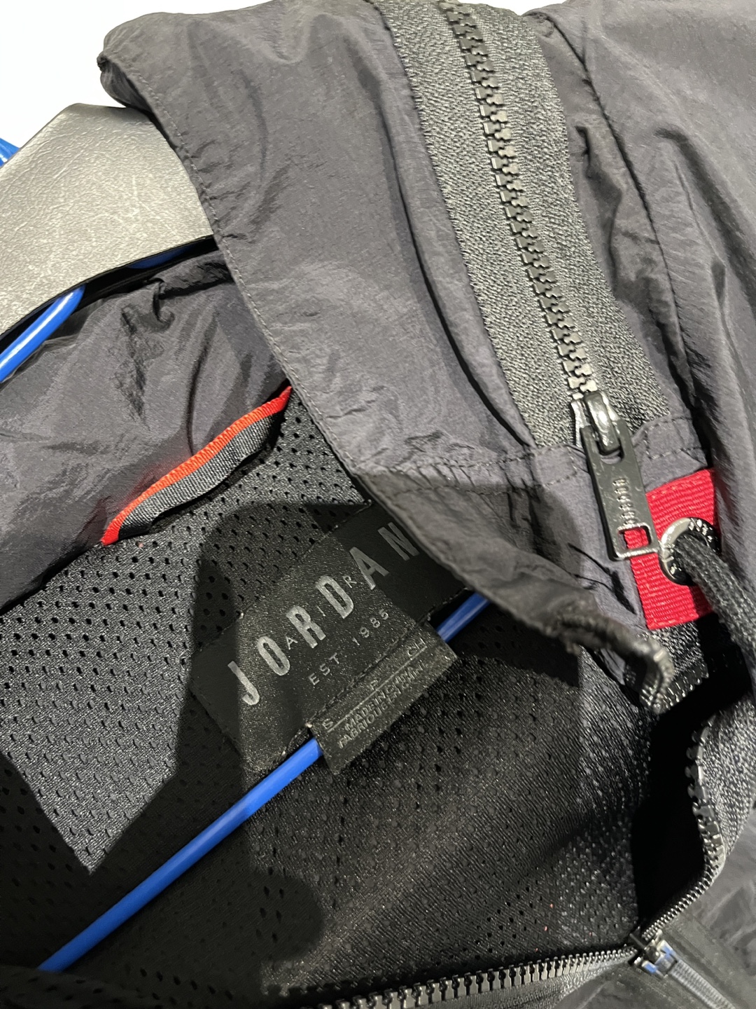 Nike Jordan Black & Red Windbreaker - photo 4