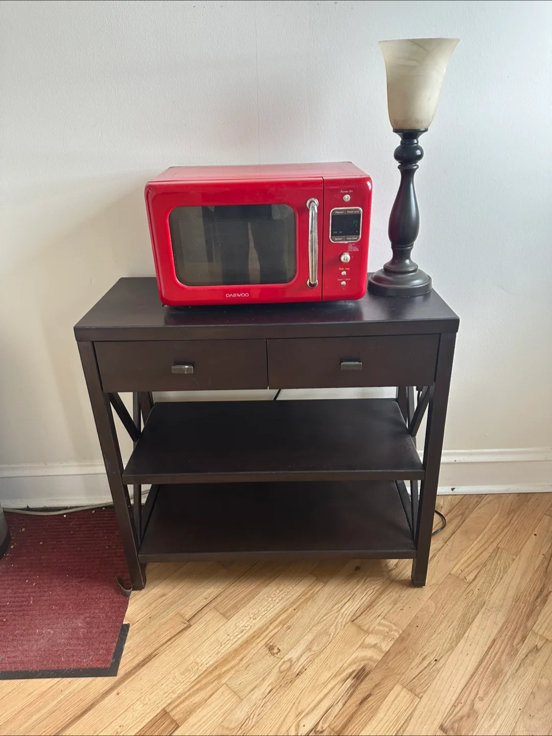 Daewoo Retro Red Microwave thumbnail