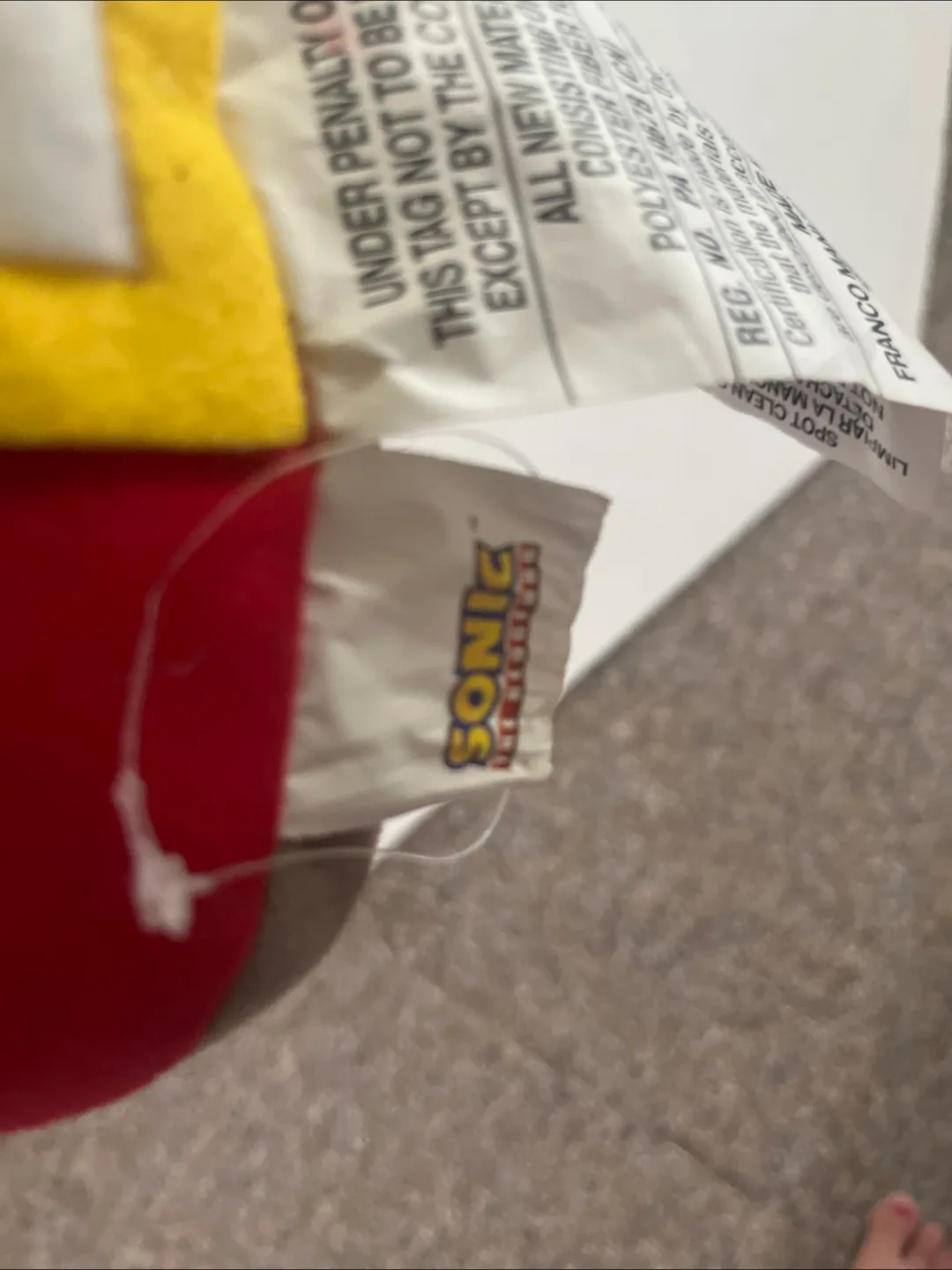 Large Sonic the Hedgehog Plush Toy image indicator(4)