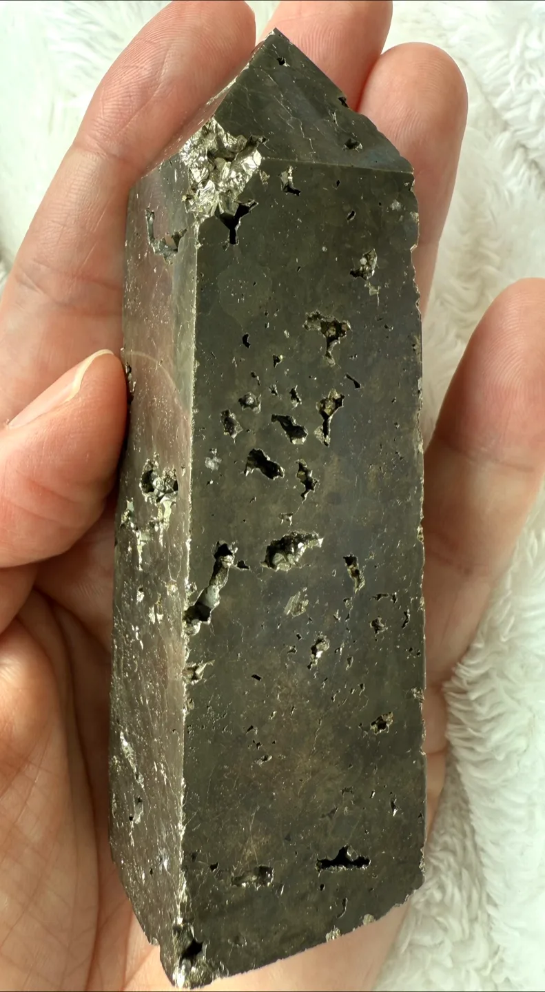 Pyrite Tower, Polished Crystal Point image indicator(2)