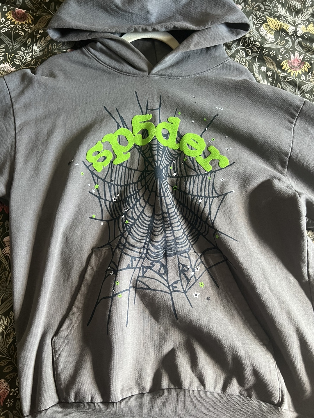 Grey N Green Sp5der Hoodie