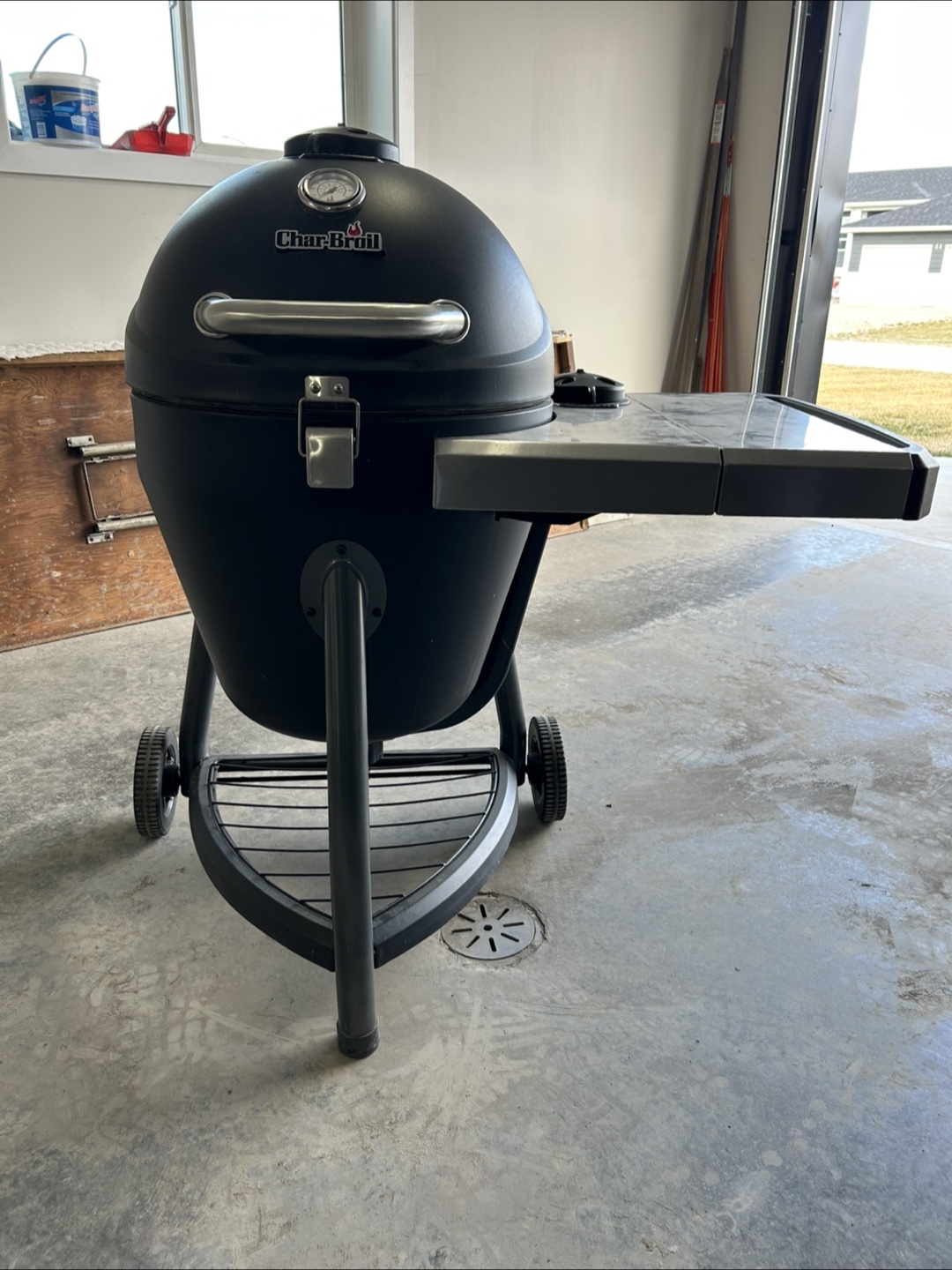 Char-Broil Kamado Style Grill