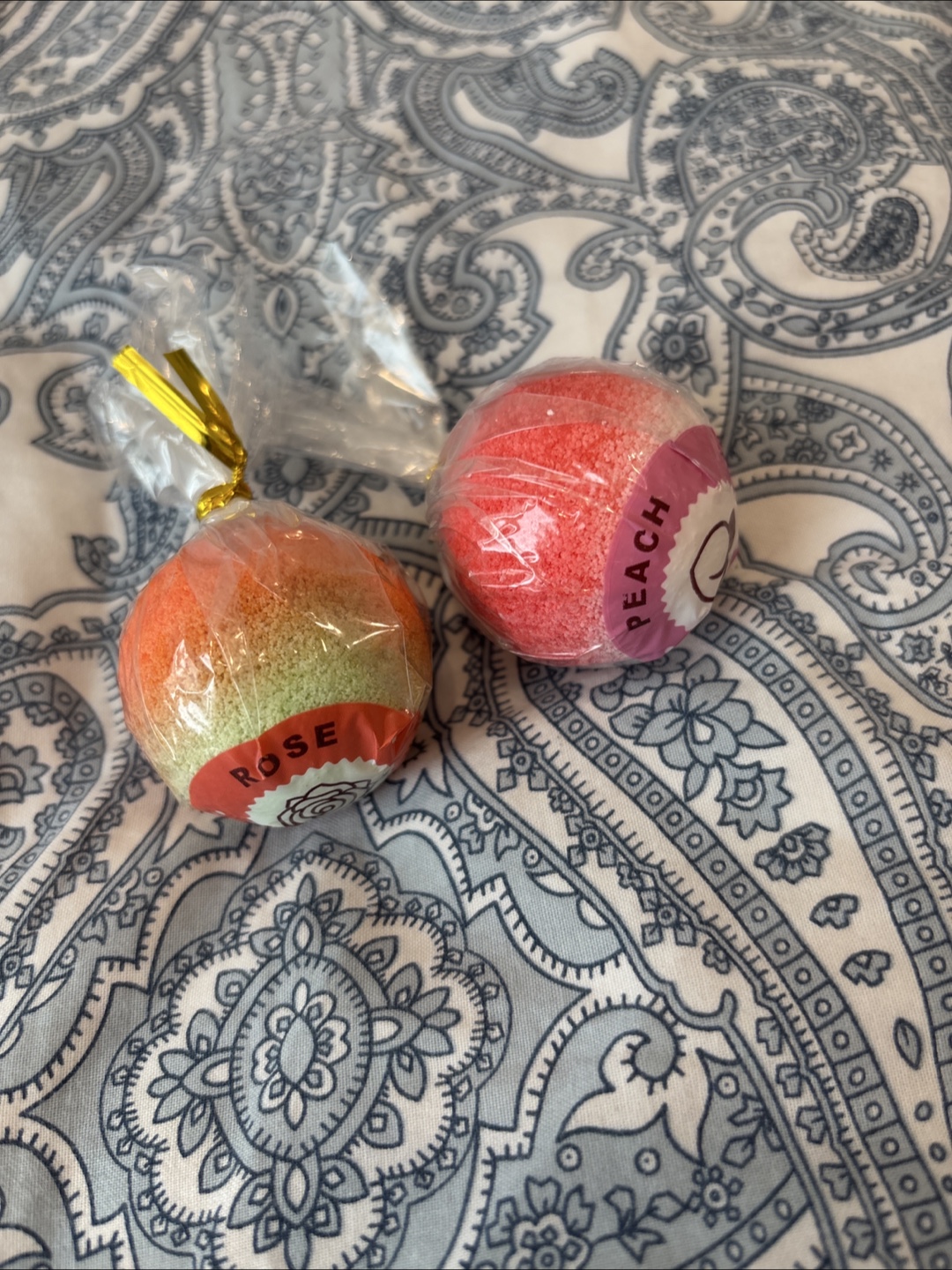 Two Bath Bombs - Rose & Peach