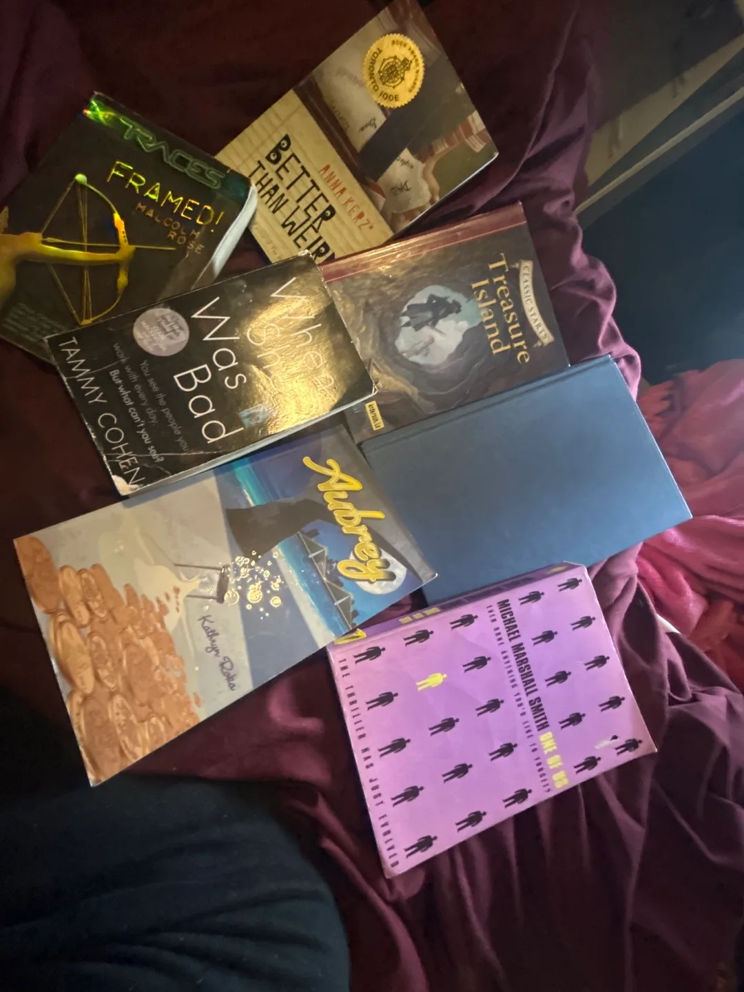 Five Young Adult & Children's Books - Bundle image indicator(9)