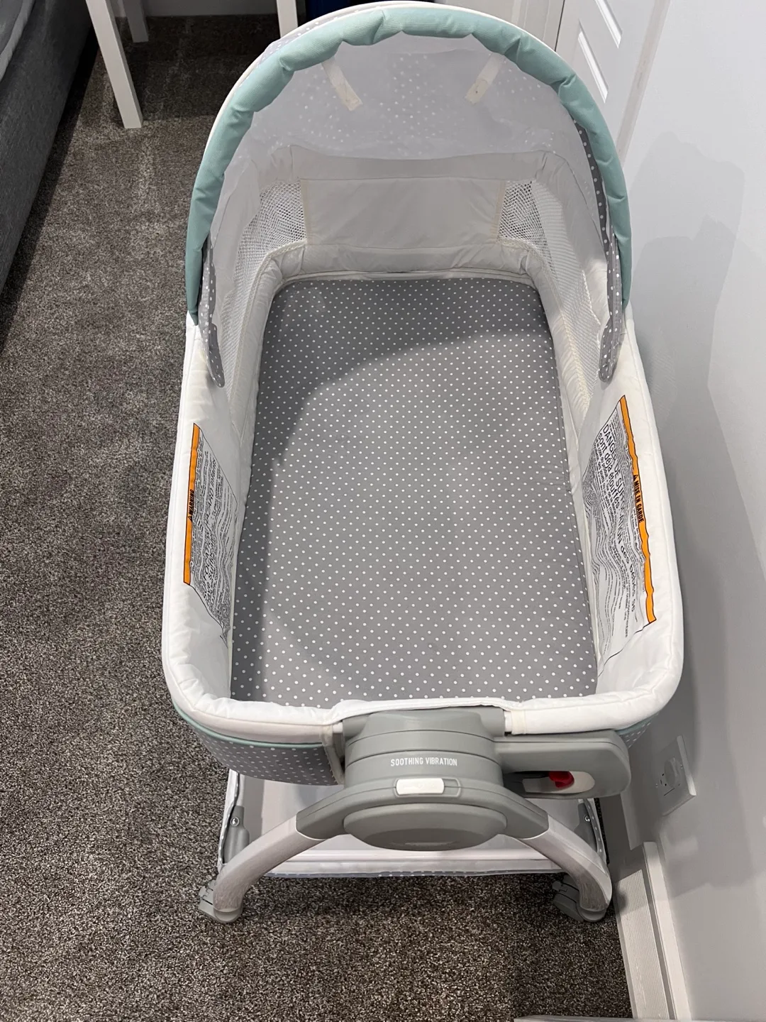 Baby Bassinet with Stand and Storage image indicator(2)