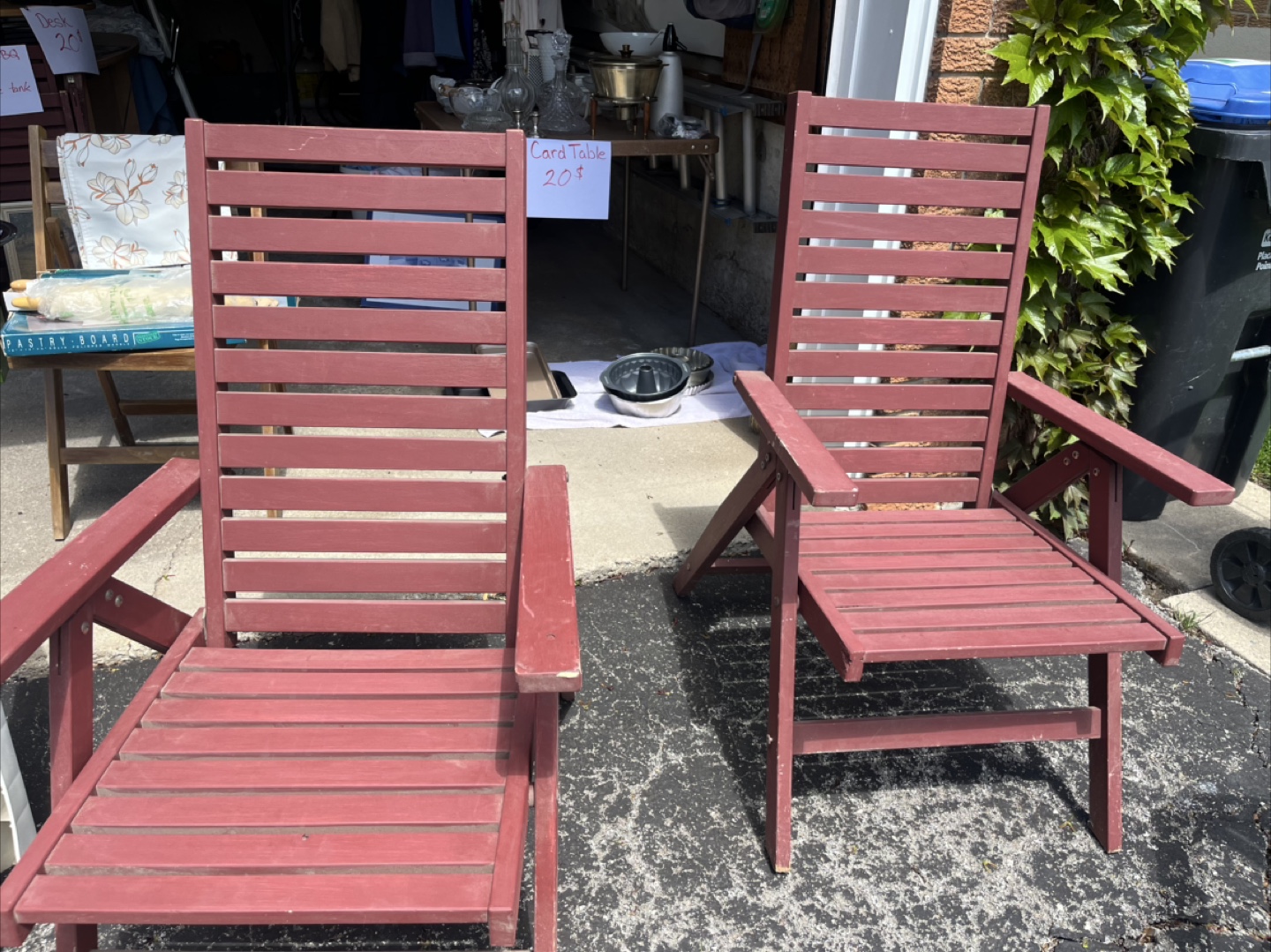 Wood Folding Lawn Chairs and matching table