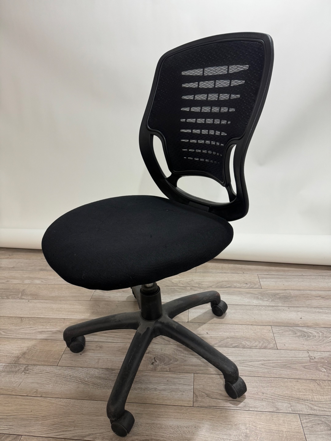 Black Mesh Office Chair