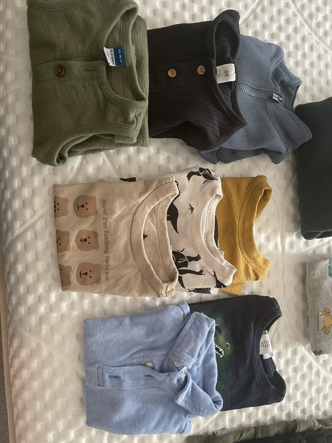 Bundle of Baby Boy Clothes & Books (Size 12-18 Months) image indicator(2)