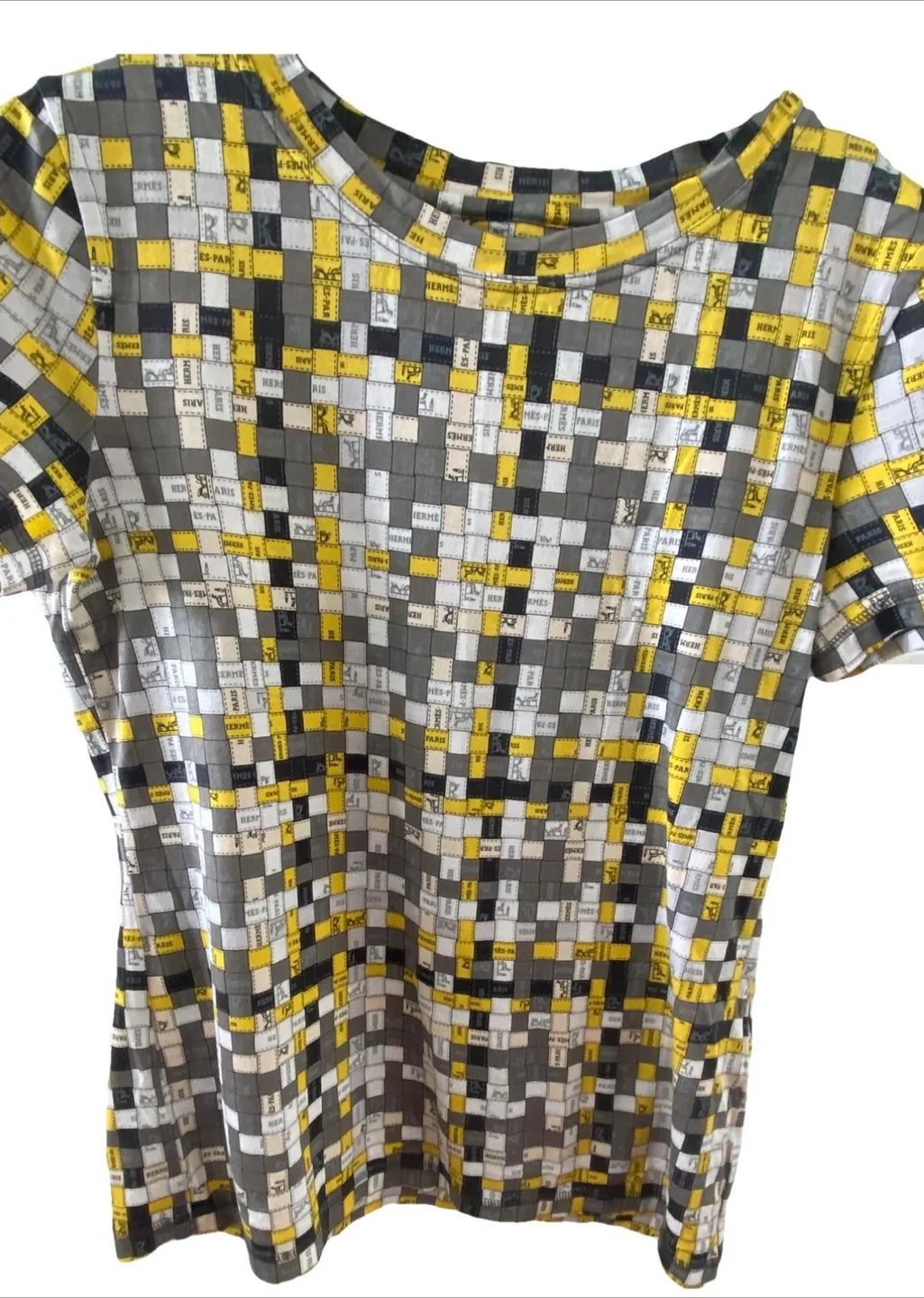 Hermès Paris Yellow and Grey Patterned T-Shirt thumbnail