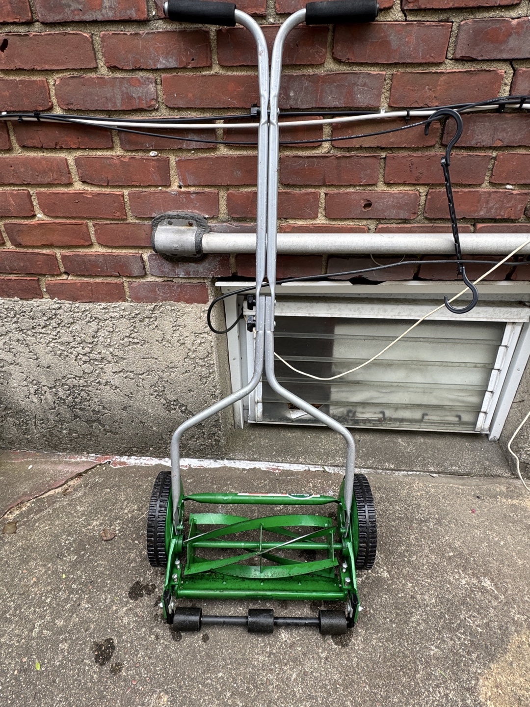 🌿 Scotts 14” Manual Push Reel Lawn Mower – Excellent Condition