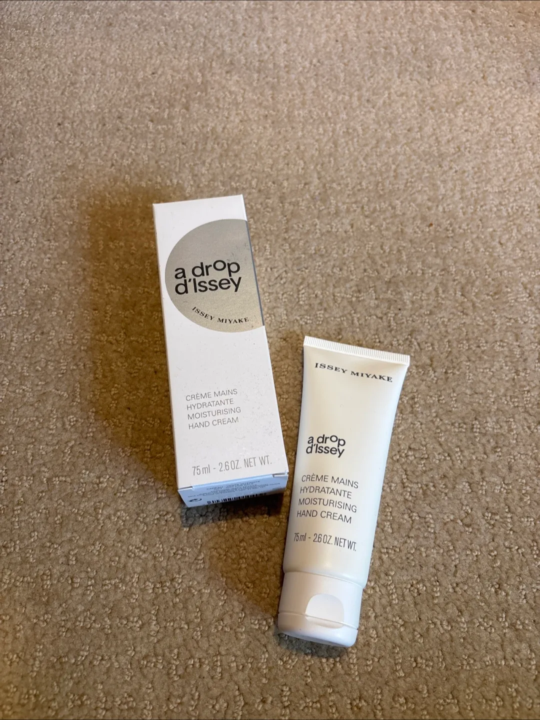 Issey Miyake a drop d'Issey Hand Cream thumbnail