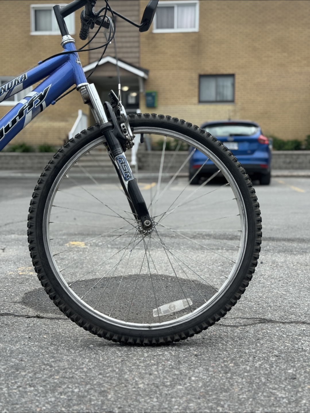 Fully Tuned Mountain Bike – Smooth Ride – Ready to Go - photo 3
