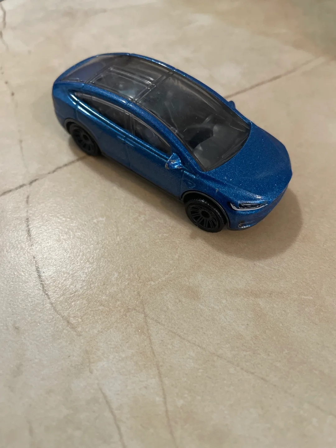 Hot Wheels Tesla Model X Die-Cast Toy Car image indicator(2)