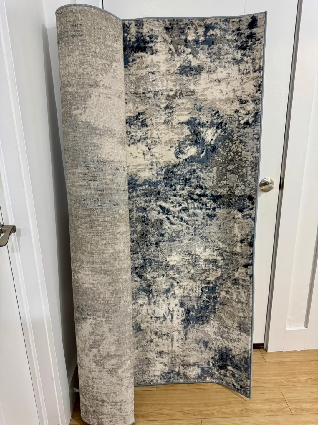Kiran Area Rug - Blue & Grey- 5'3" x 7' thumbnail