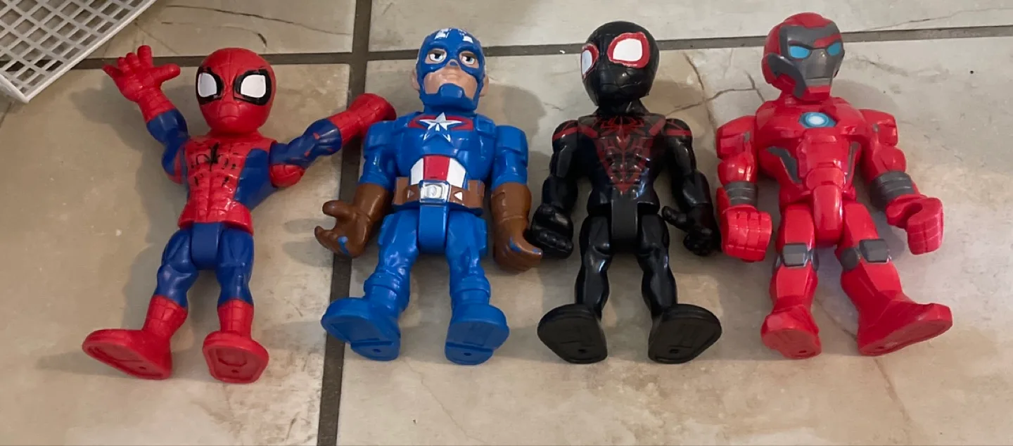 Marvel Super Hero Squad Figures image indicator(2)