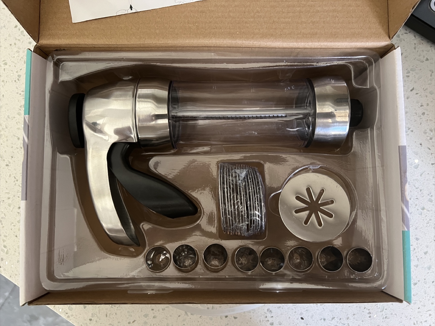 Perfect Cookie Press with 16 Discs and 8 Tips - photo 3
