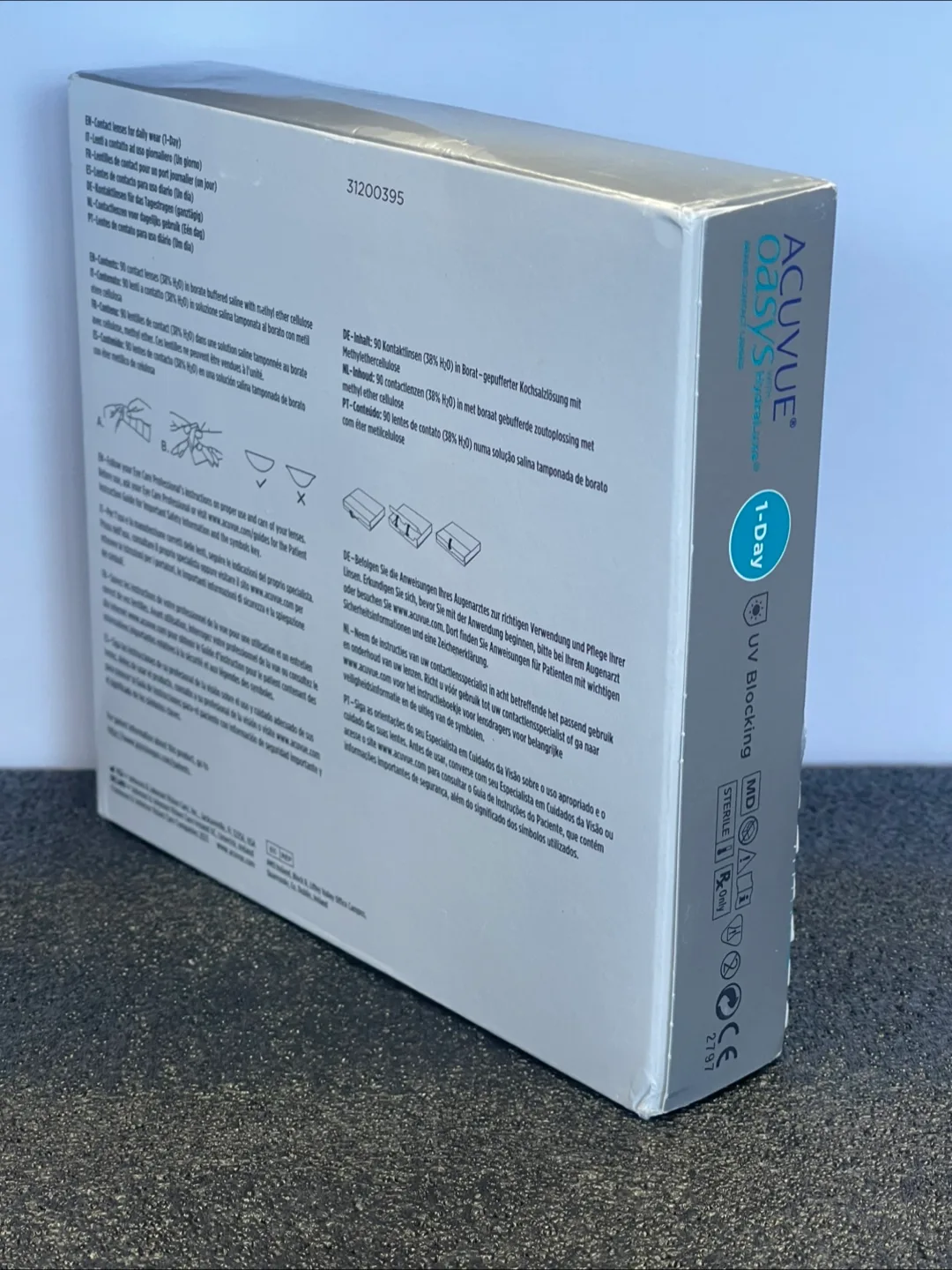 Acuvue Oasys HydraLuxe 1-Day Contact Lenses - 90 Count image indicator(3)