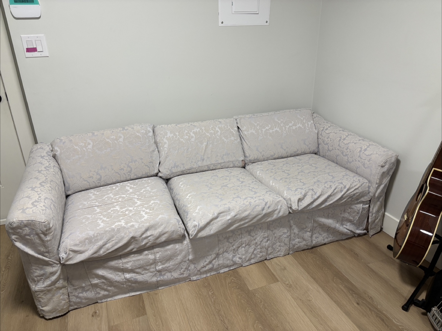 Sofa/ Couch - photo 3