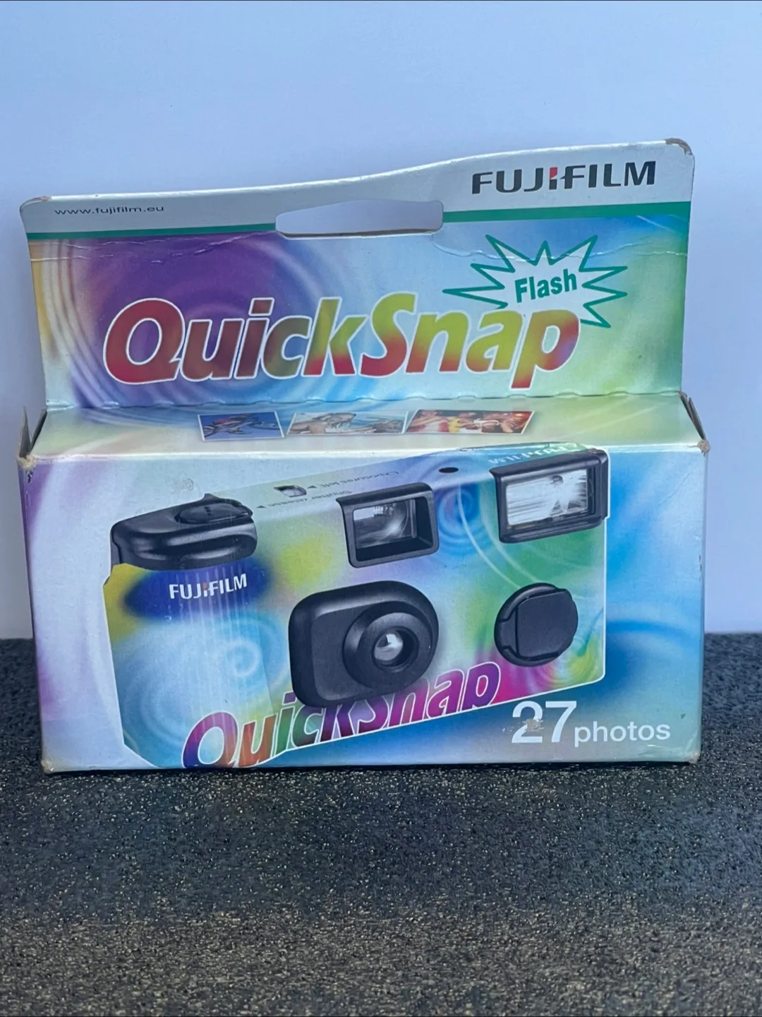 Fujifilm QuickSnap Flash 27-exposure Disposable Camera thumbnail