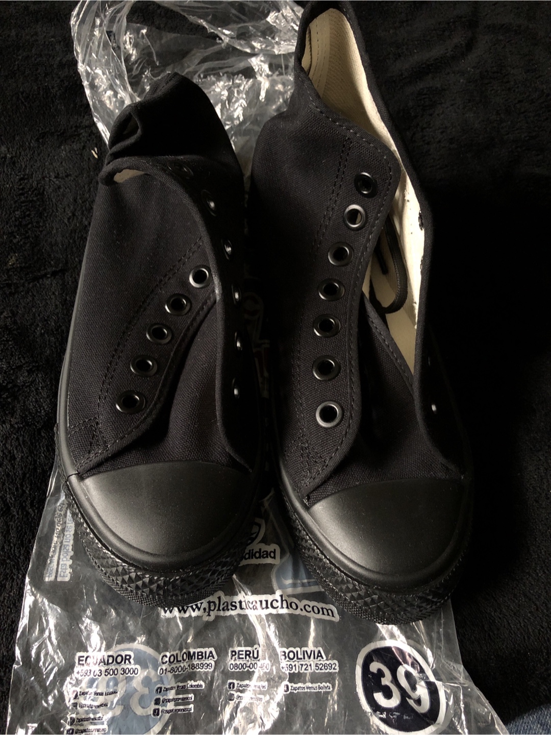 Venus Black Canvas High Top Sneakers - Size 33,39 & 40