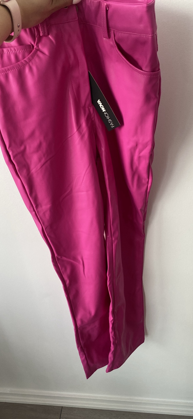 Women’s pink leather XS fashion nova pants - photo 2