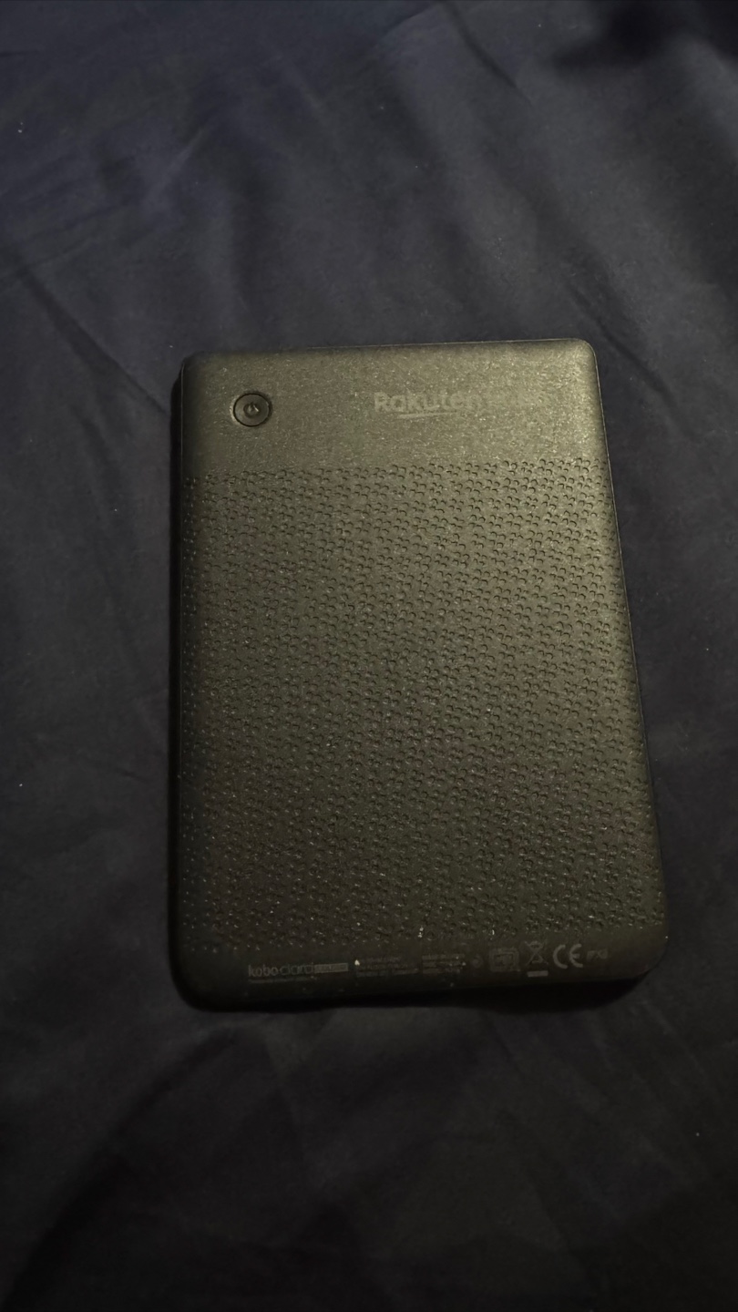Kobo Clara colour eReader with Case - photo 3