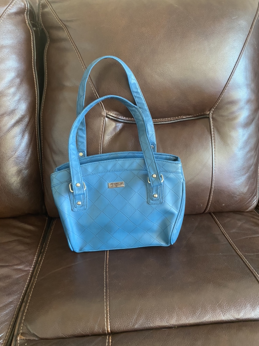 Gorgeous Blue Handbag 🏒