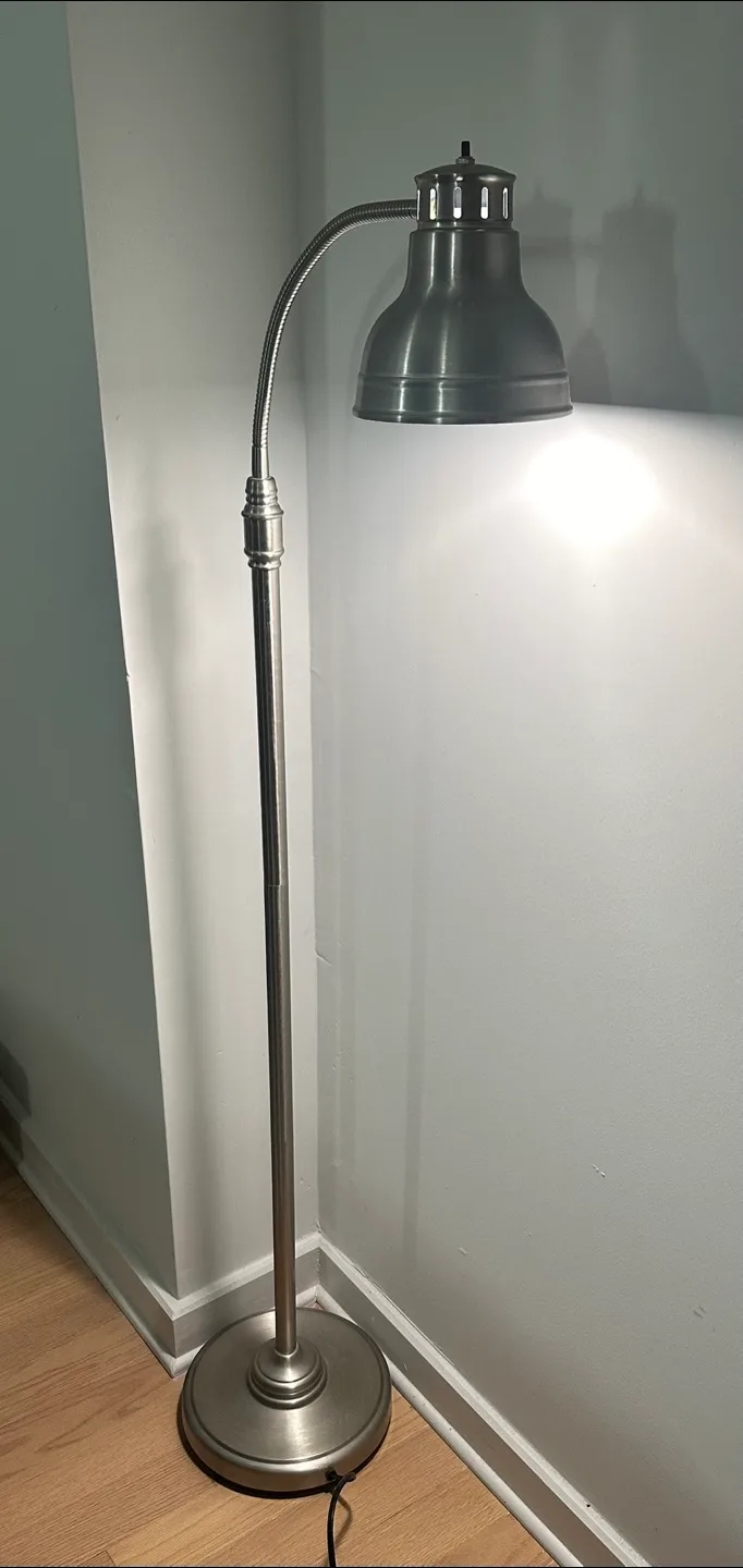Floor Lamp, Brushed Nickel, Gooseneck Design image indicator(2)