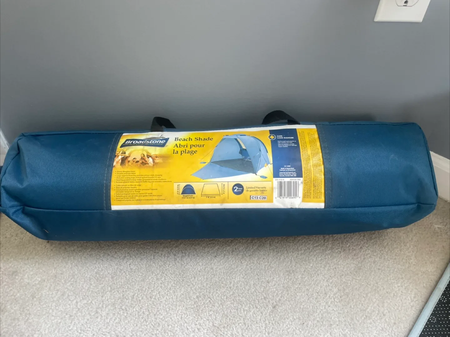 Broadstone Beach Shade Pop-Up Tent thumbnail