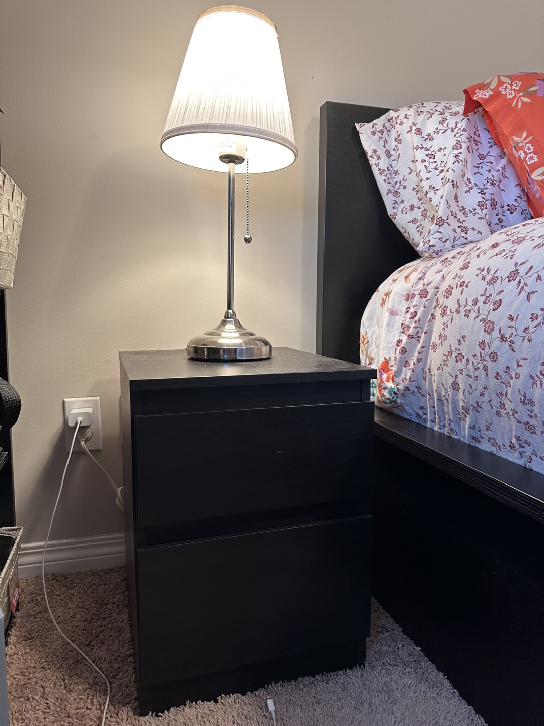 IKEA 2-Drawer Nightstand + Lamps - photo 2