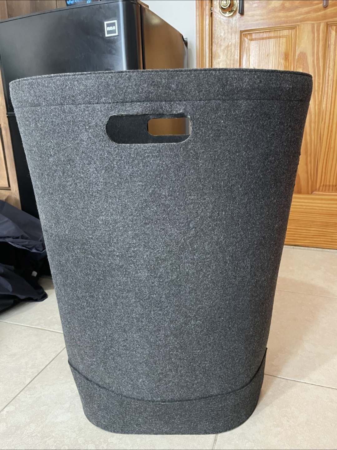 Laundry basket