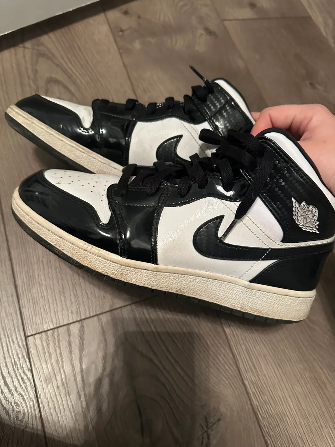 Air Jordan 1 Mid Black Patent Leather Shoes - Size UK 5 thumbnail