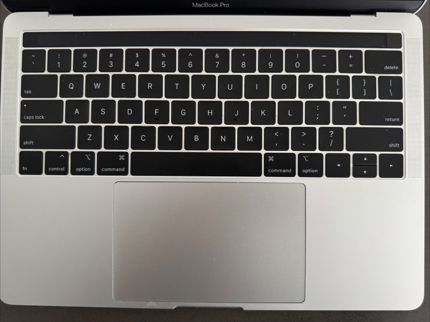 13-inch MacBook Pro 2019, 8GB RAM, 256GB SSD - photo 3