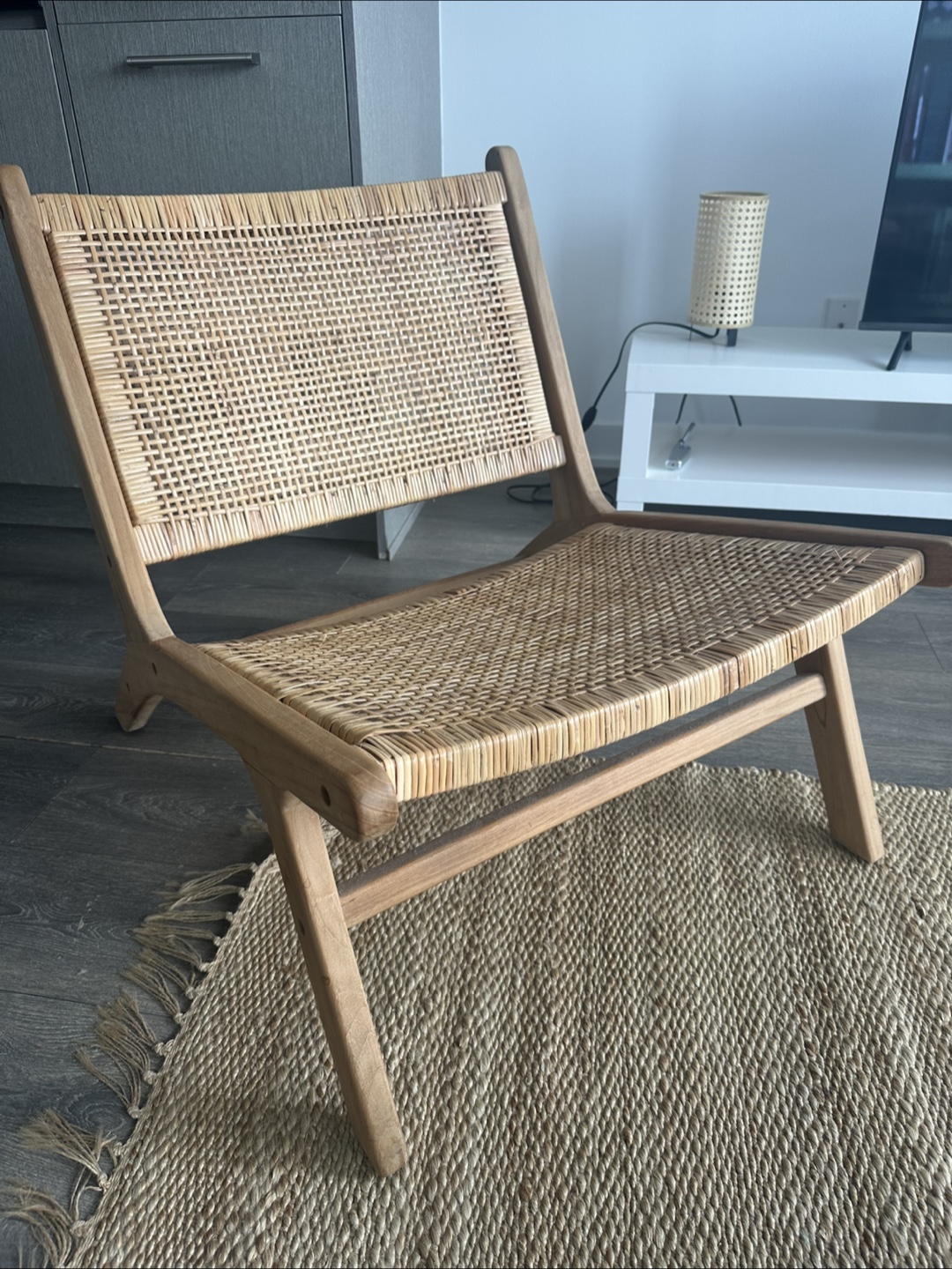 Structube SERBI accent chair