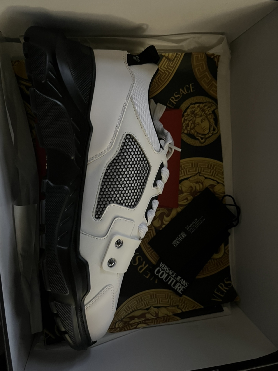 Versace - photo 2