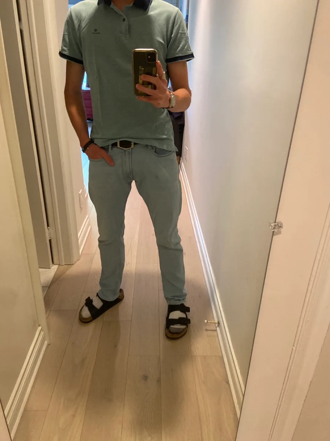 Replay Men's Light Wash Slim Fit Jeans image indicator(3)