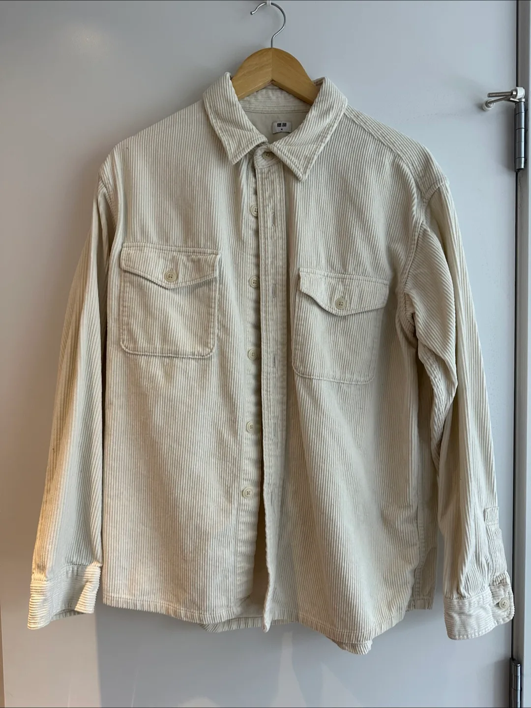 Uniqlo Cream Corduroy Shirt Jacket thumbnail