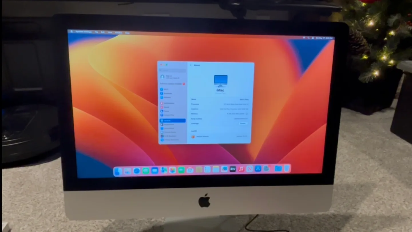 21.5-inch iMac 2017 - 8GB RAM, 1TB Storage image indicator(3)