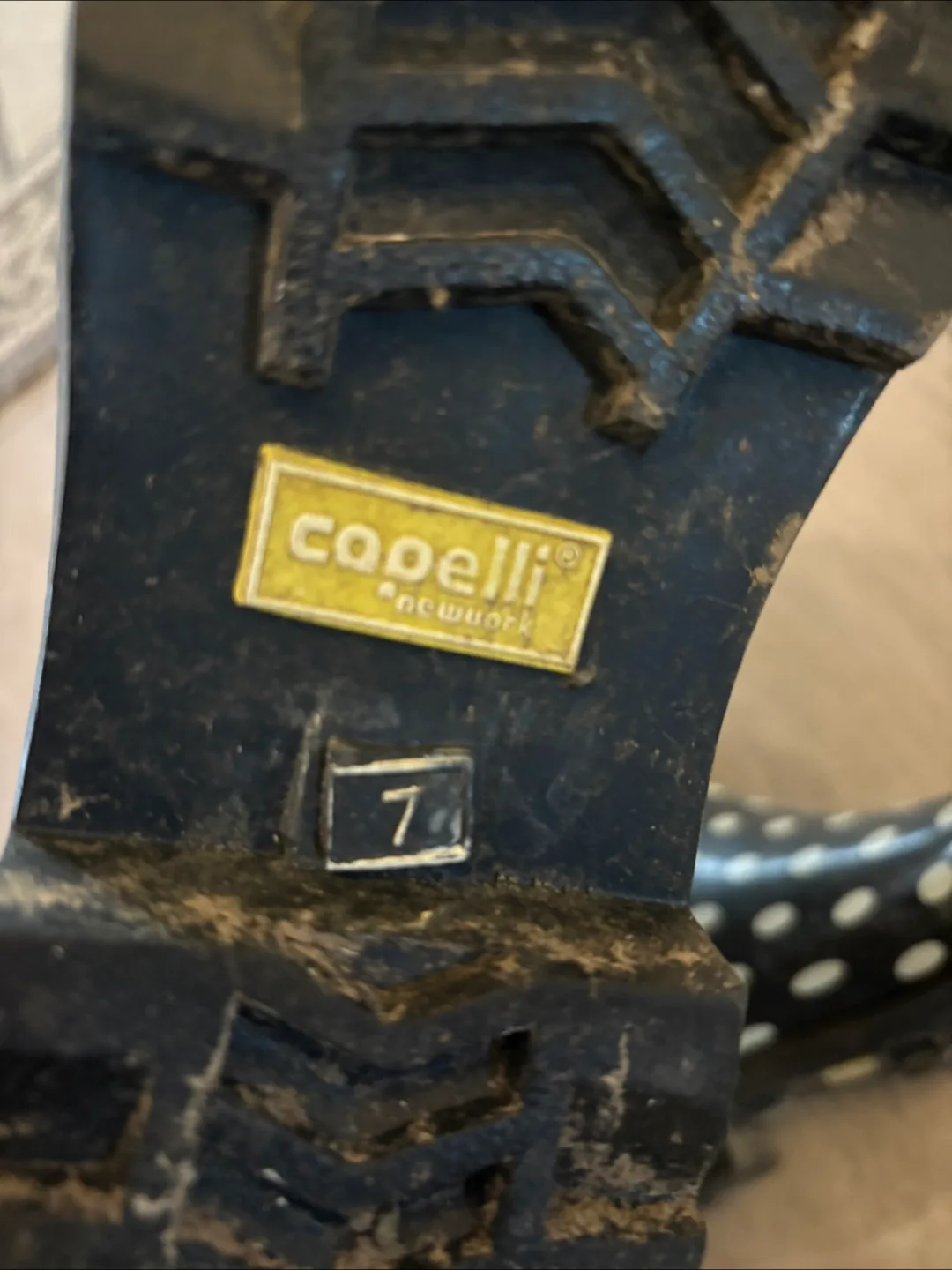 Capelli New York Women's Size 7 Polka Dot Rain Boots image indicator(5)