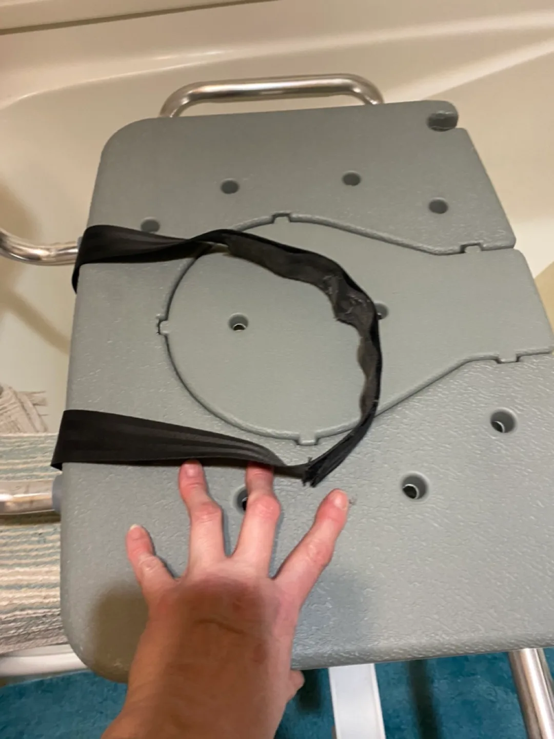 ADJUSTABLE SHOWER CHAIR image indicator(3)