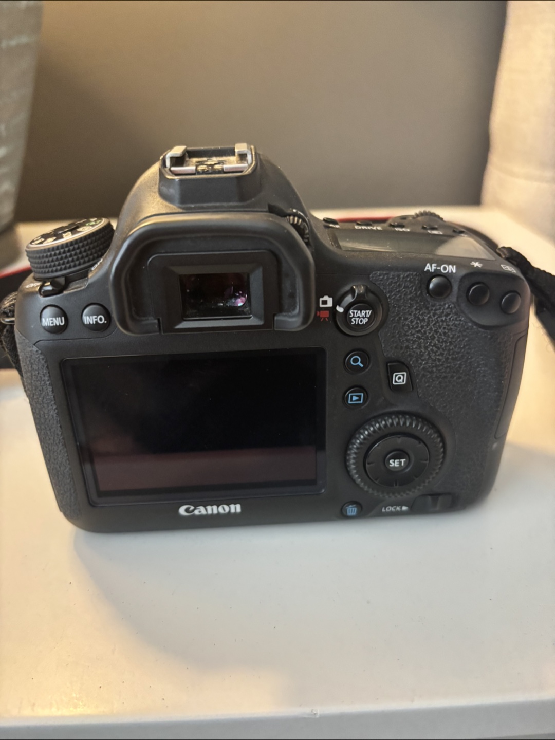 Canon EOS 6D DSLR Camera
