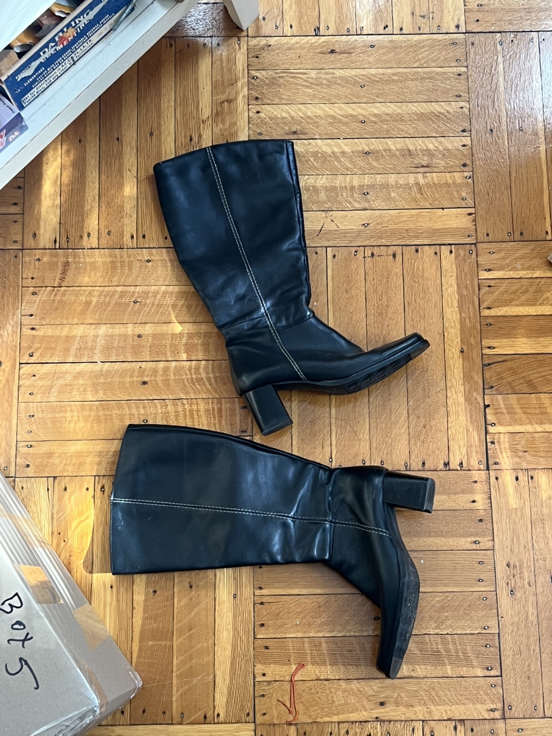 Made in Italy - Black Leather Knee-High Boots with Block Heel - photo 2