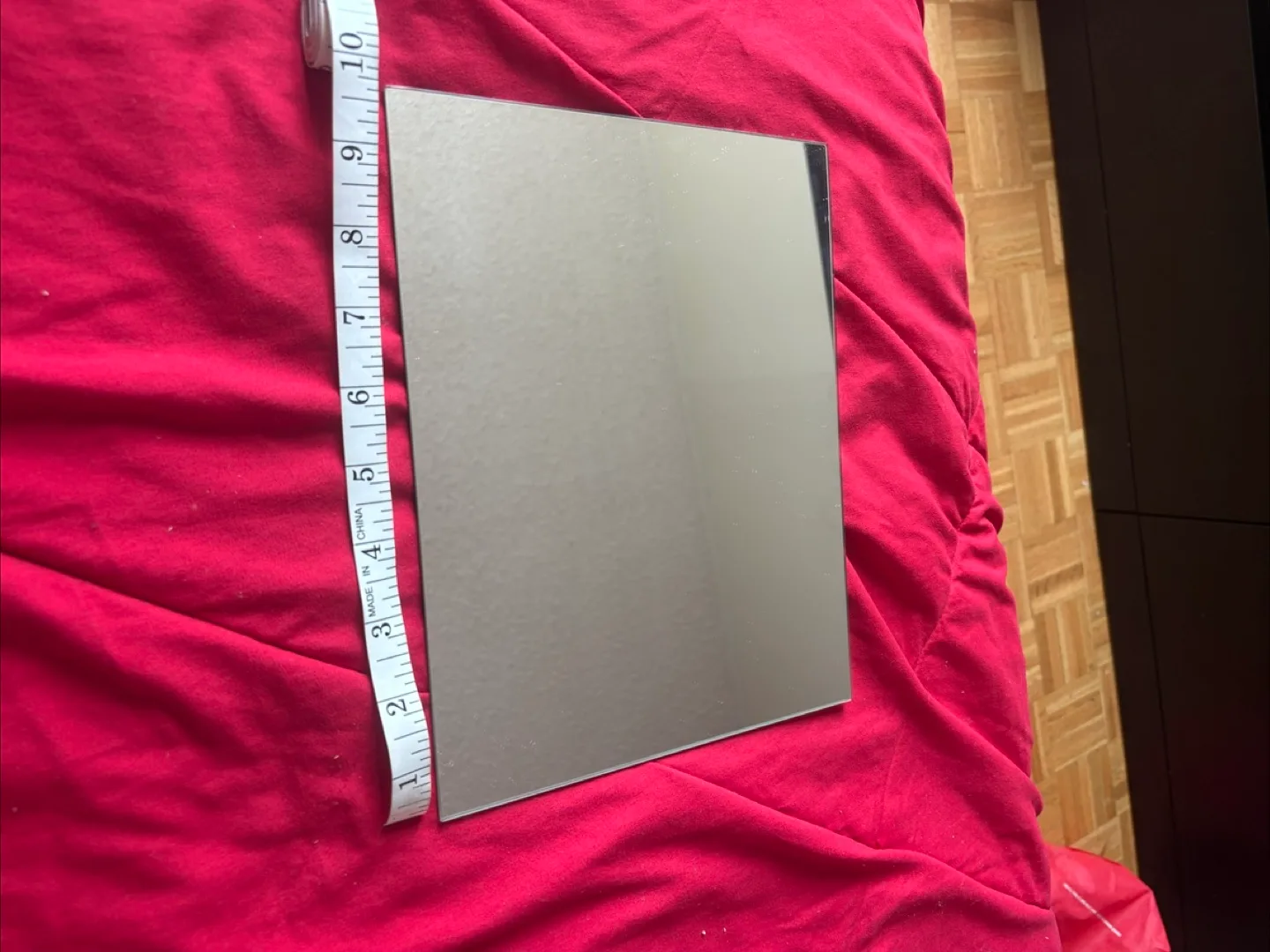 Ikea Mirrors image indicator(2)