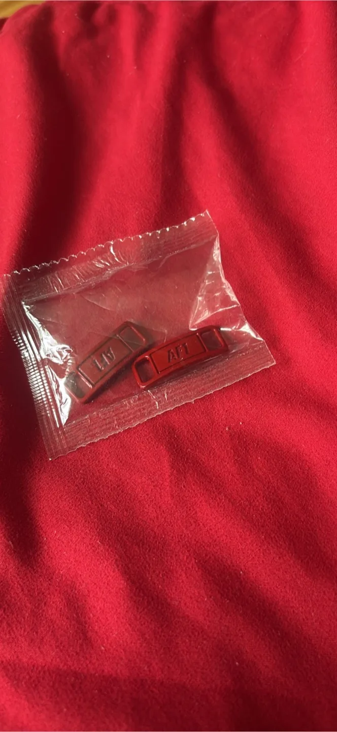 Air Force 1 Red Shoe Tag thumbnail